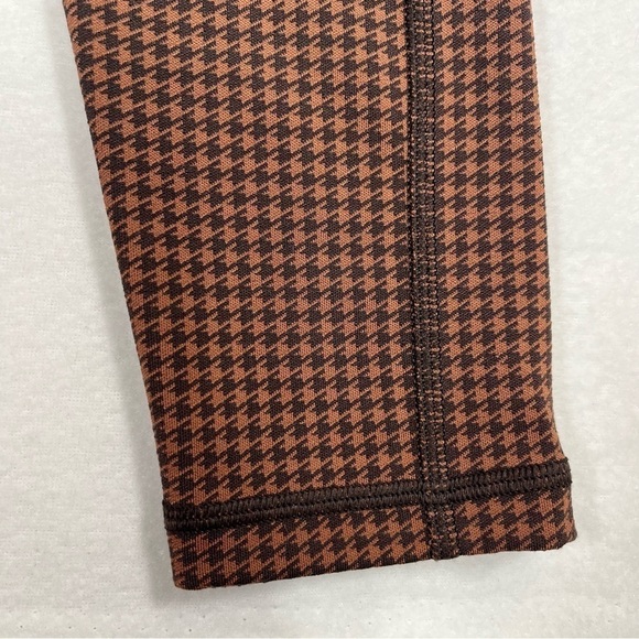 OFFLINE by AERIE Mini Brown and Black Houndstooth Drawchord Leggings Size XS - Picture 6 of 12